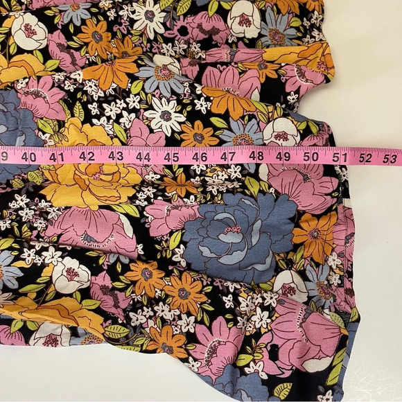 NEW Wayf Dress Womens Small Rosalind Cheetah Print Tie Front Floral Multi NWOT - Picture 9 of 9
